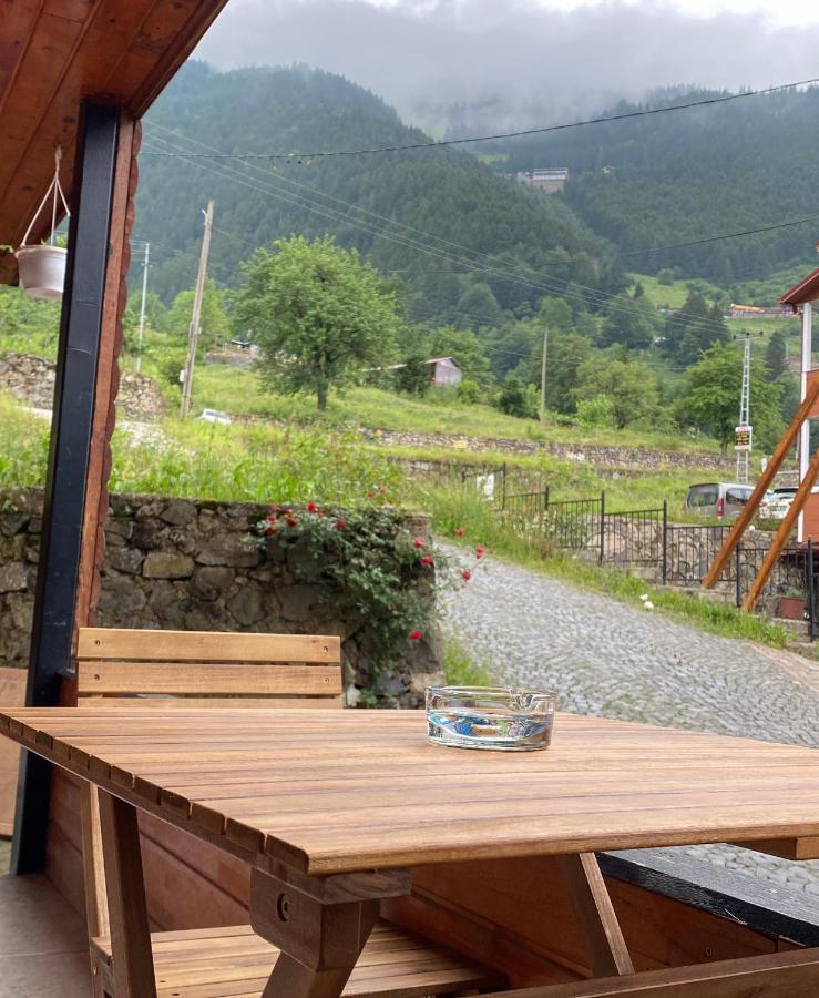 Uzungoel Dilek Pansiyon Uzungöl Esterno foto